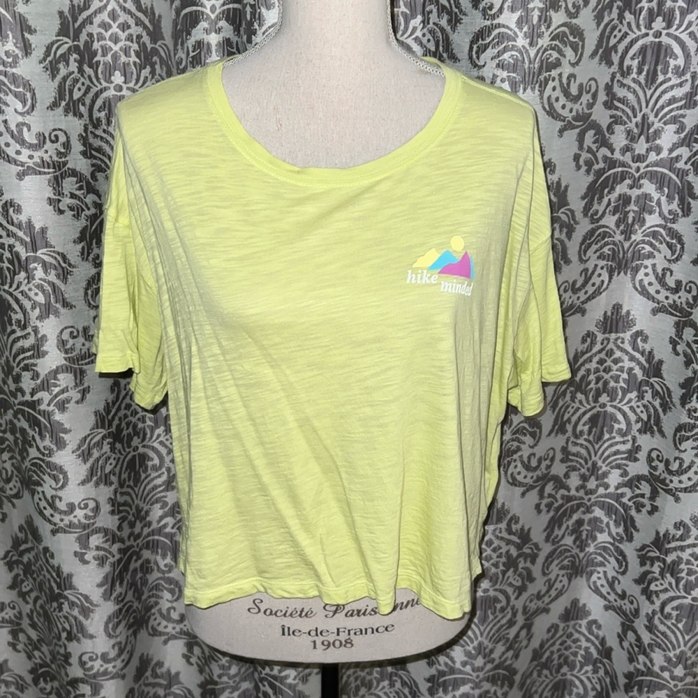 Old Navy Bright Yellow Slub Knit Graphic Crop Tee